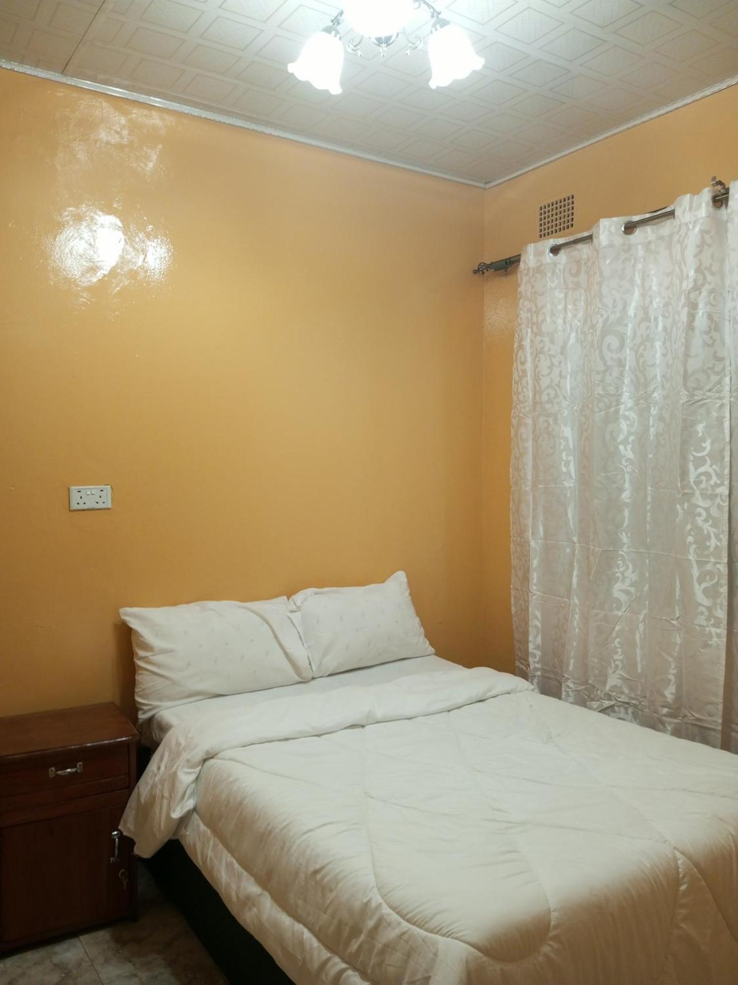 Buffalo Bob Lodge Livingstone Chambre photo